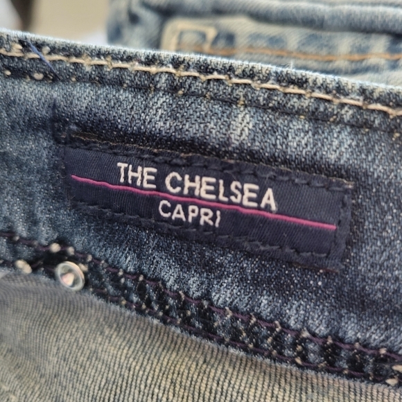 Vigoss The Chelsea Capri Sz 11 Embellished Pockets Stitching Light Wash Denim - Picture 8 of 11